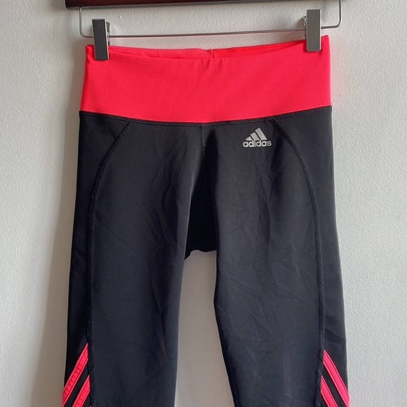 Adidas Capri Pants Small Black & Pink - Picture 2 of 9